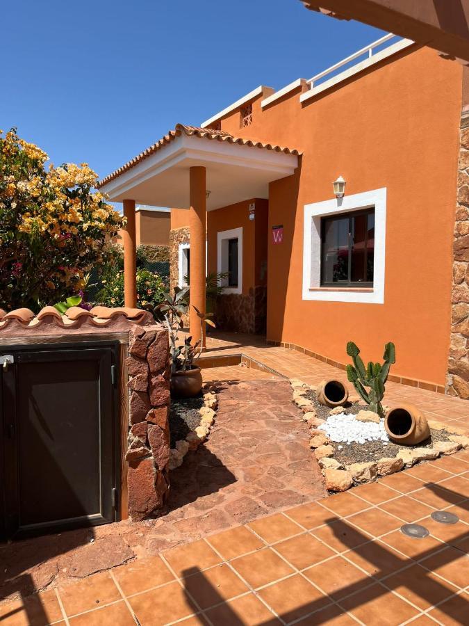 Casa Piedra, Luxury Family Front Line Golf, Hot Tub,Pool Table, 8 Pers, Caleta De Fuste Villa Ngoại thất bức ảnh